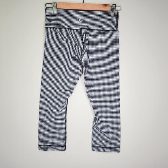 Lululemon Gingham Plaid Wunder Under Crop Navy Blue 4 - Picture 8 of 10